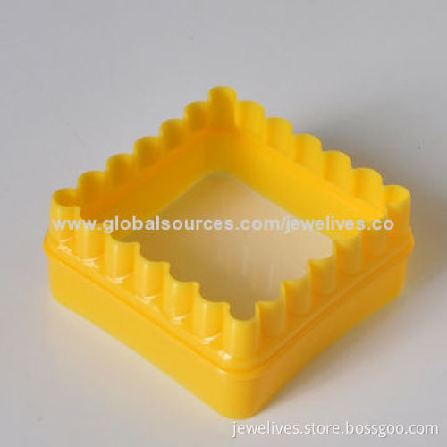 Plastic Fluted Cookie Cutters, Square, Food SafeNew